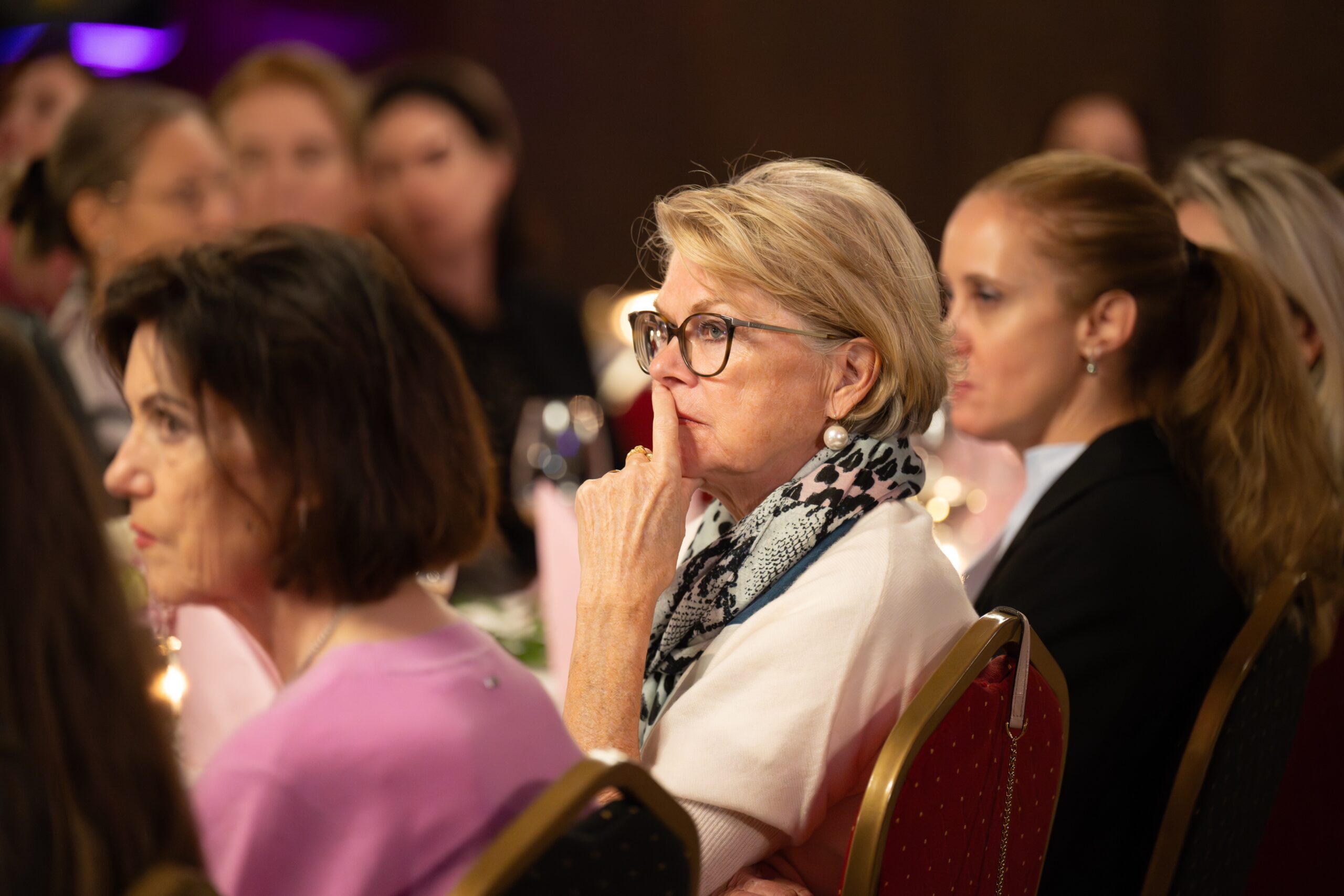 Urbane Frauen Schweiz2 (30)